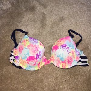 Victoria Secret Bra