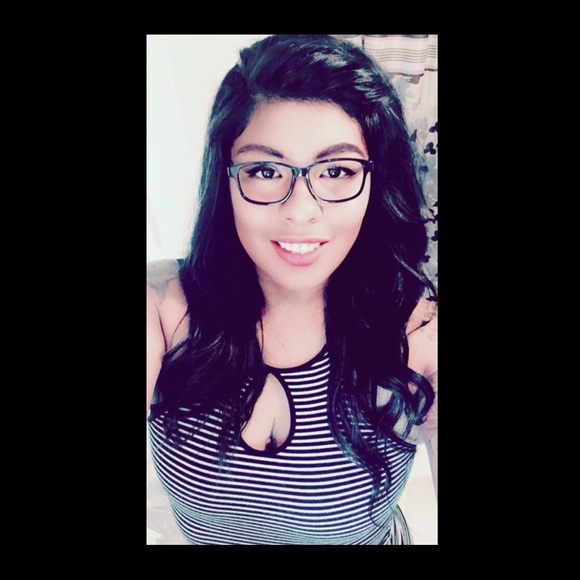 Meet your Posher, Johana