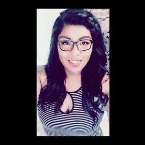 Meet your Posher, Johana