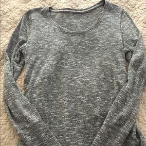 Liz Lange Maternity long sleeve shirt