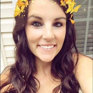 Meet your Posher, Marissa