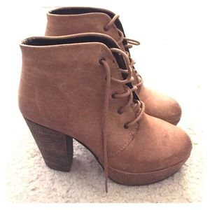 Steve Madden Raspy Booties