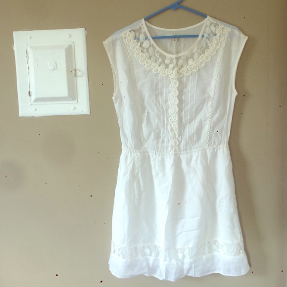 Ya Los Angeles Lace Embroidered Dress