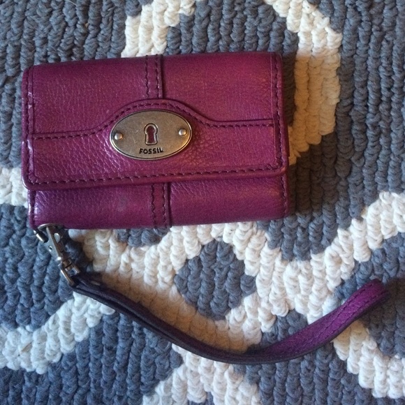 Fossil iPhone 4s/4 Wristlet Case