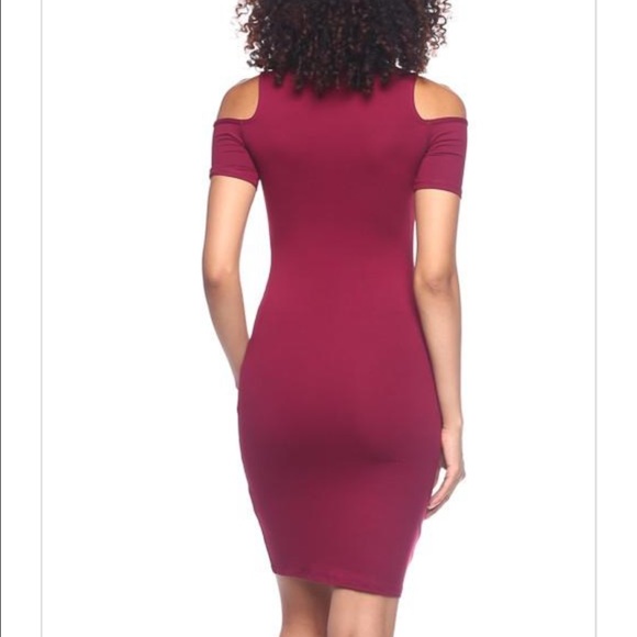Burgundy Cold-Shoulder Bodycon Dress - Picture 2 of 3