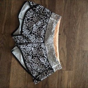 Bundle for ashleygilmann