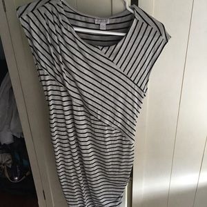 A pea in the pod maternity dress