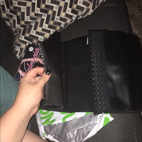 Waist trimmer corset - Picture 3 of 3