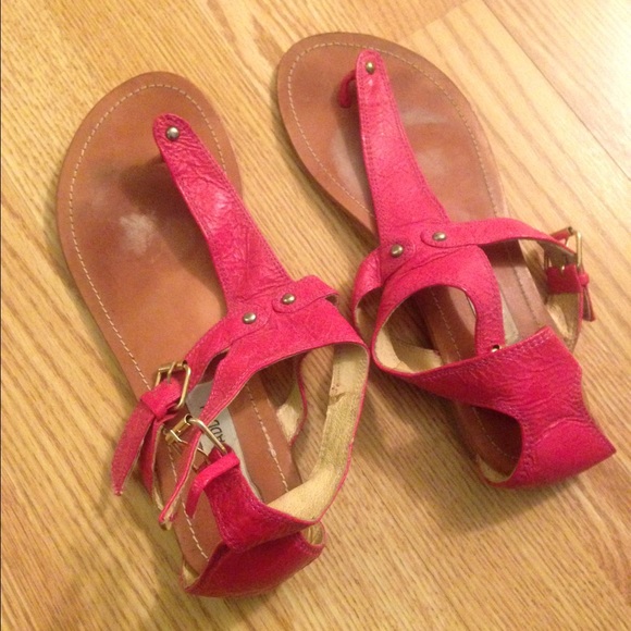 Steve Madden sandals