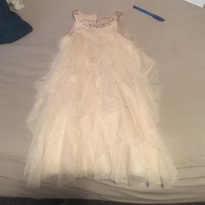 SOLD OUT!!! Pretty kids gold dress