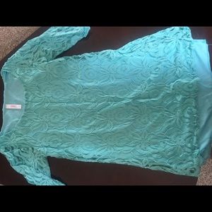 Maternity shirt. Turquoise