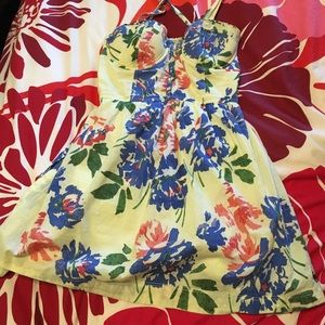 Floral dress perfect for spring and summer