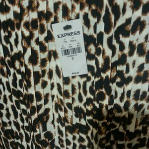 Pleated Leopard skirt