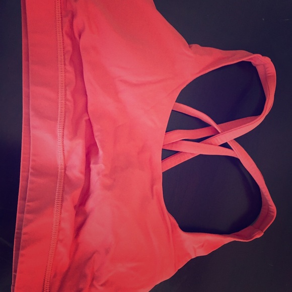 Lulu lemon sports bra