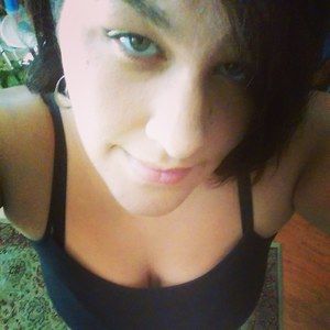 Meet your Posher, Mandee l.