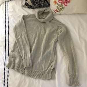 Oatmeal J.Crew Turtleneck--- M