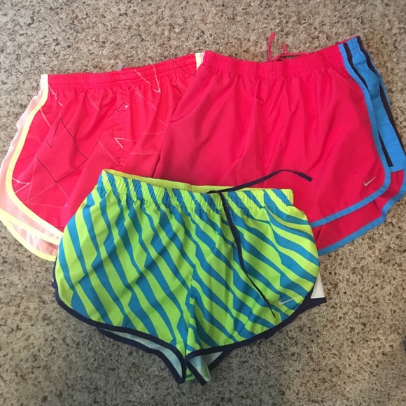 Nike tempo running shorts bundle