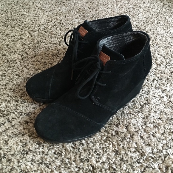 Toms Suede Wedge Booties