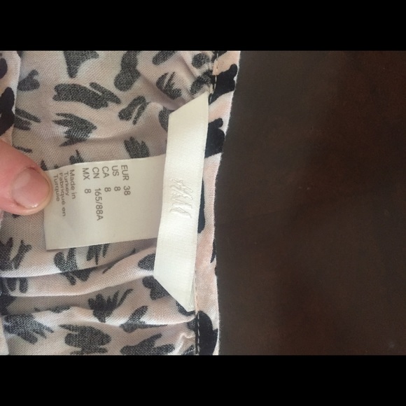 H&M SHIRT - Picture 2 of 2
