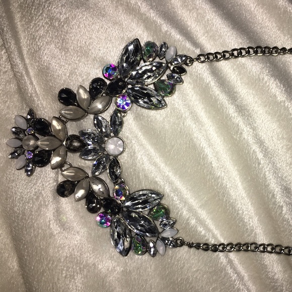 Fashion diamond necklace