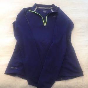Nike dry fit pullover