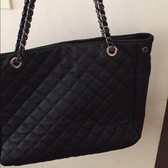 ON HOLD🔴 Forever 21 school purse -read bio