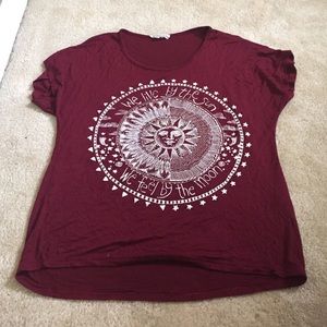 maroon graphic shirt