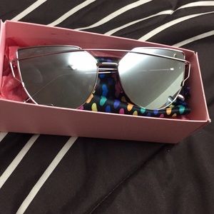 Brow bar sun glasses