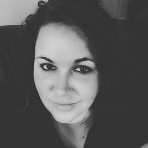 Meet your Posher, Courtney