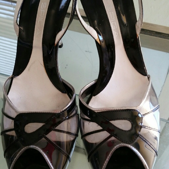 Elegant dressy shoes