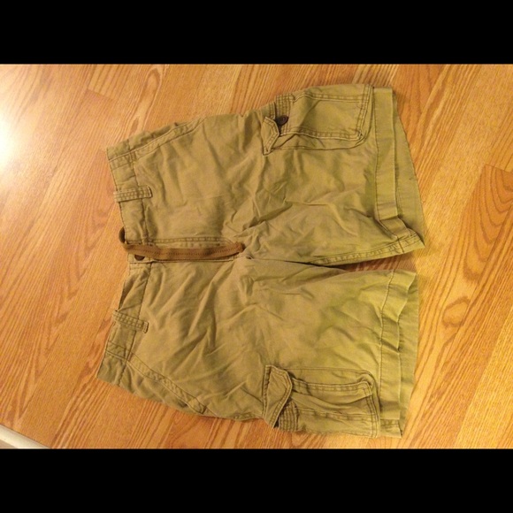 Aeropostale Cargo shorts