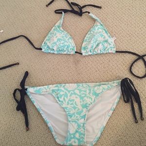 VINEYARD VINES BATHING SUIT MEDIUM