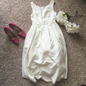 White full skirt midi dress