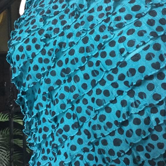 JASON MAXWELL RUFFLED TANK - Picture 2 of 3