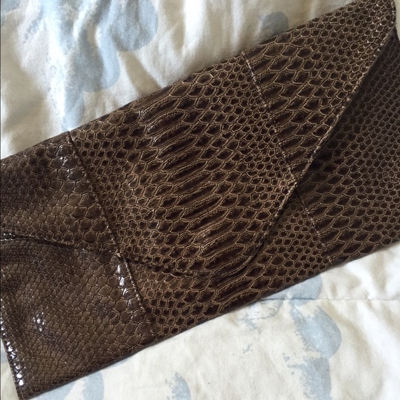 Brown "Croc" clutch