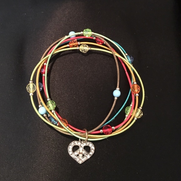 Elastic rainbow bracelet