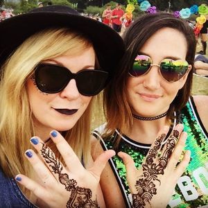 Meet your Posher, Claire