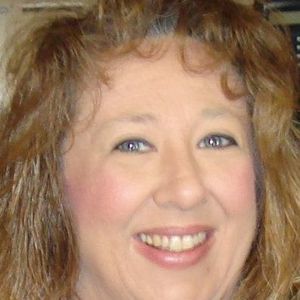 Meet your Posher, Angie