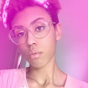 Meet your Posher, Adrianna