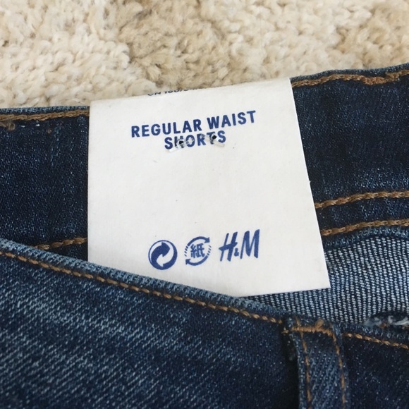 H&M regular waist shorts size 4 - Picture 2 of 4