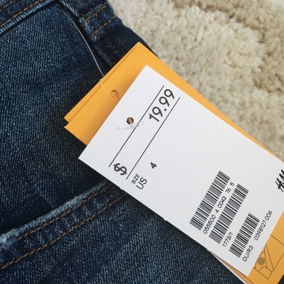 H&M regular waist shorts size 4 - Picture 3 of 4