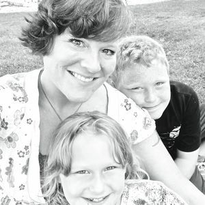 Meet your Posher, Shell