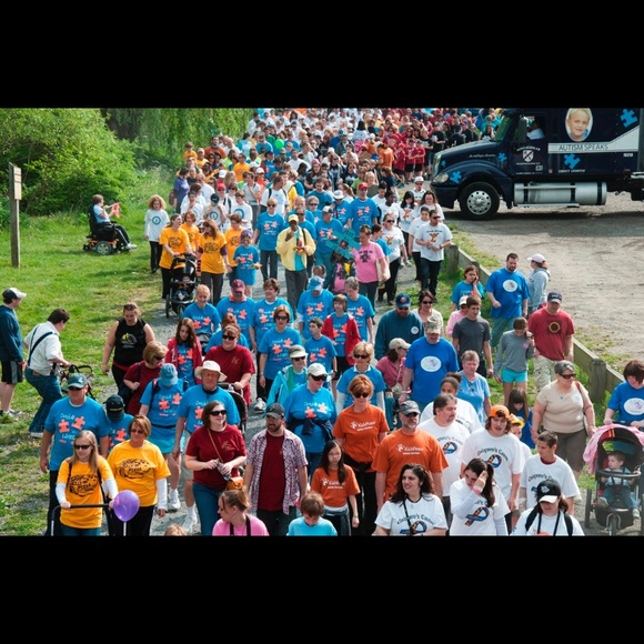 Cute clothes - Picture 2 of 2