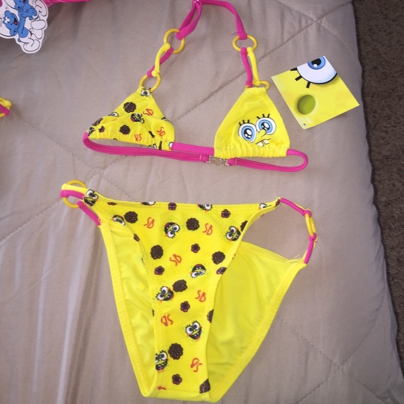 Sponge bob girls bikini. NWT. Different sizes.