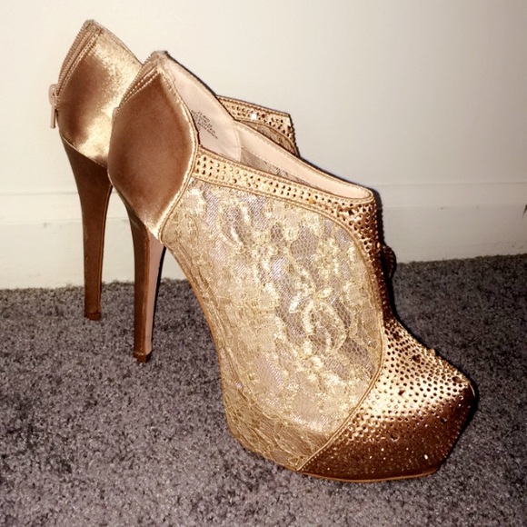 Lace Studded Heels
