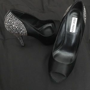 STEVE MADDEN HEELS