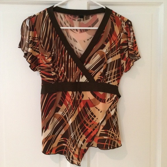 Iz Byer wrap top