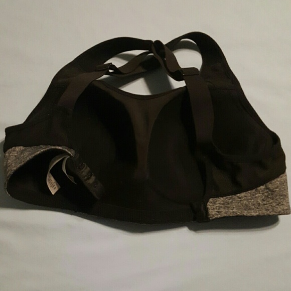 Victoria Secret Bra - Picture 2 of 3
