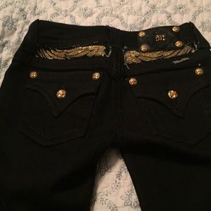 ❗️❗️❗️On Hold❗️❗️❗️