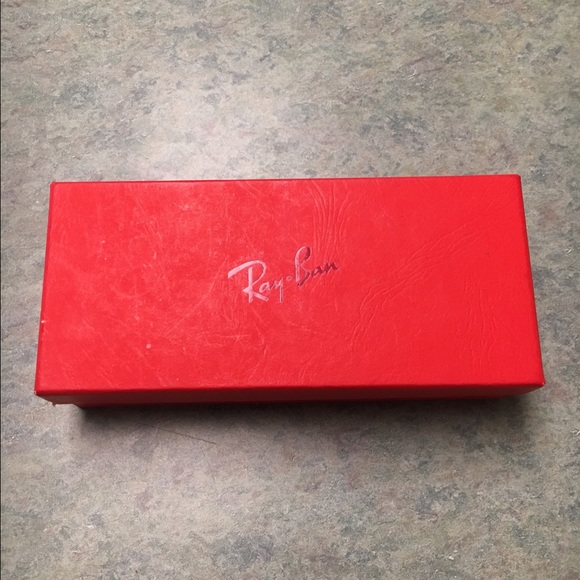 Brand new Ray Ban sunglasses